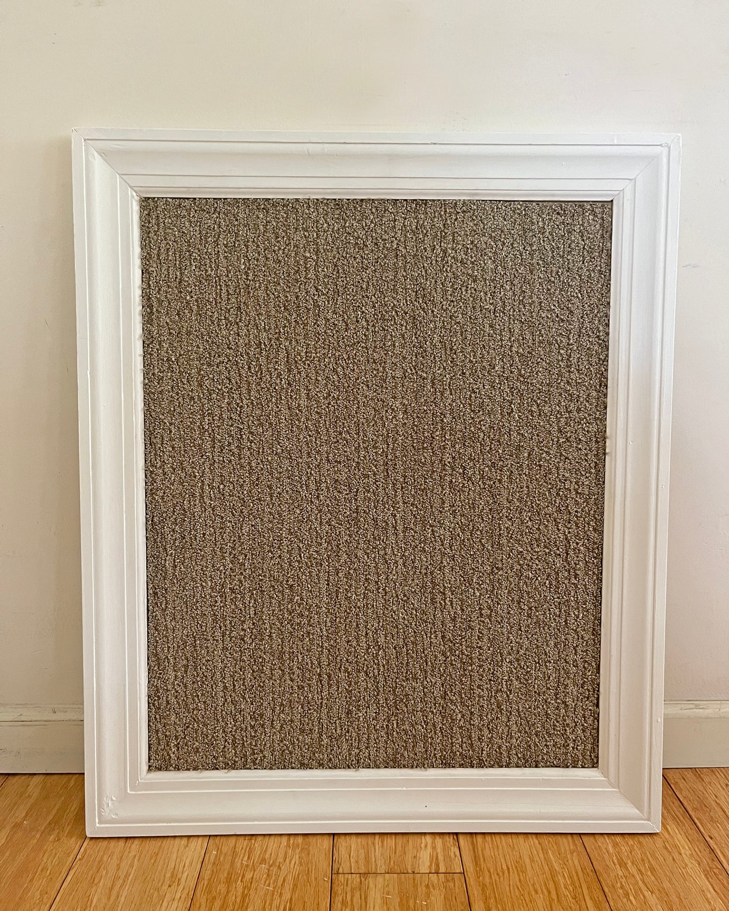 Wall-Mount Cat Scratcher